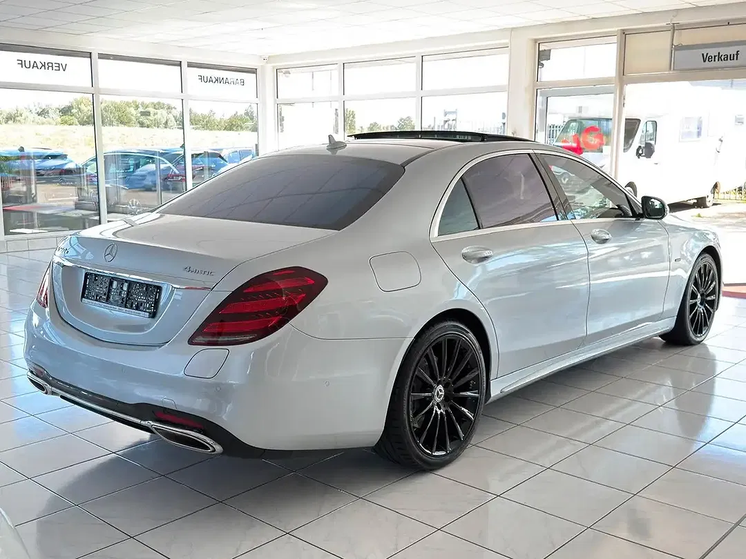 Mercedes-Benz S 560 - Thumbnail 5