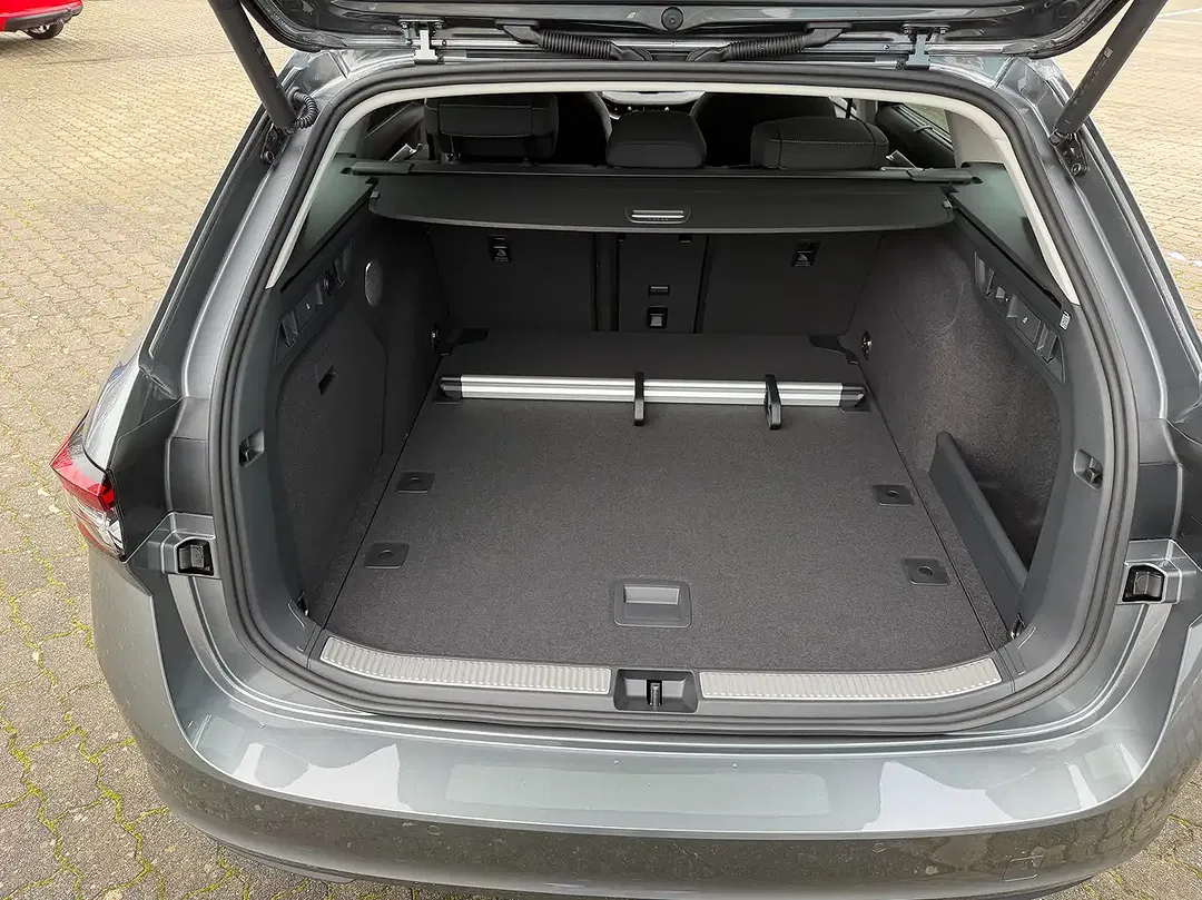 Skoda Superb - Thumbnail 14