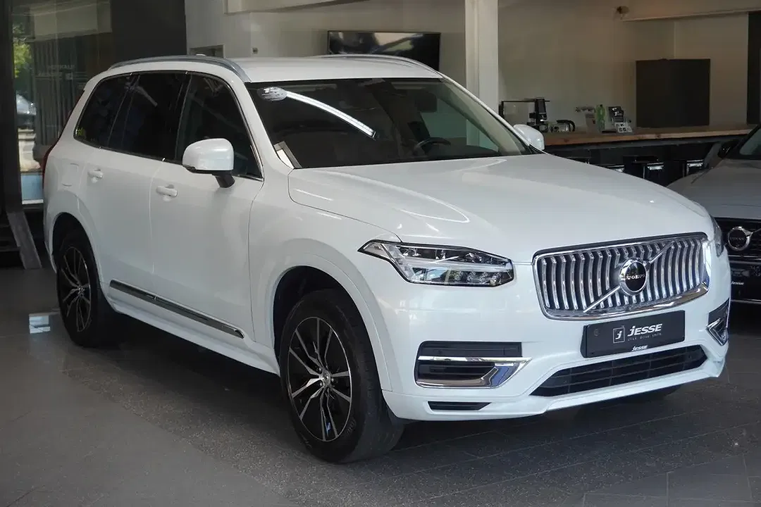 Volvo XC90 - Thumbnail 5