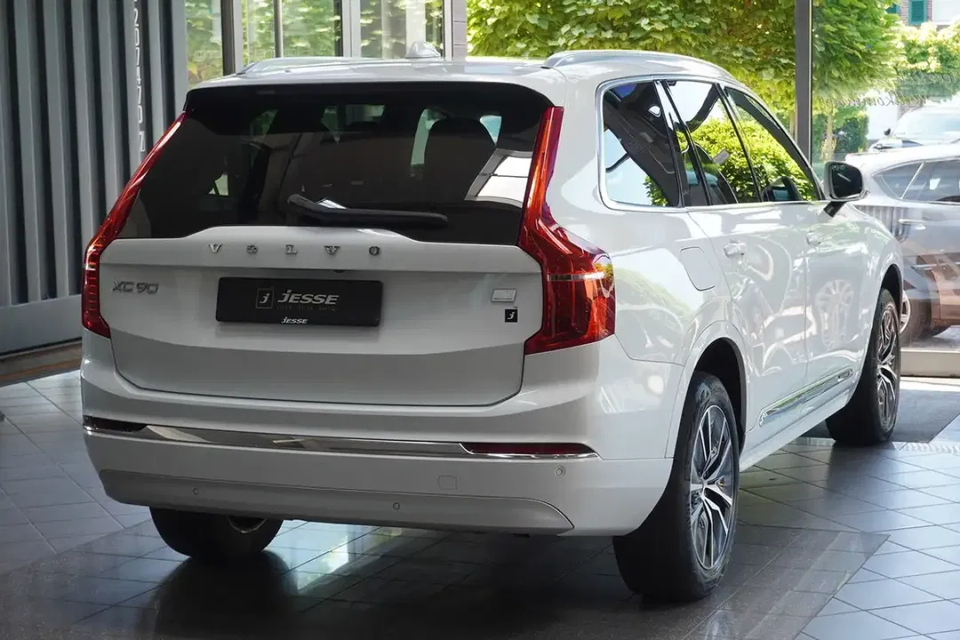 Volvo XC90 - Thumbnail 7