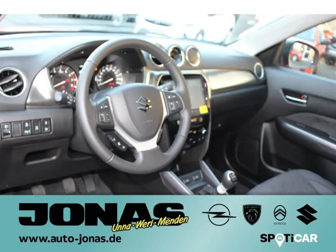 Suzuki Vitara - Thumbnail 11