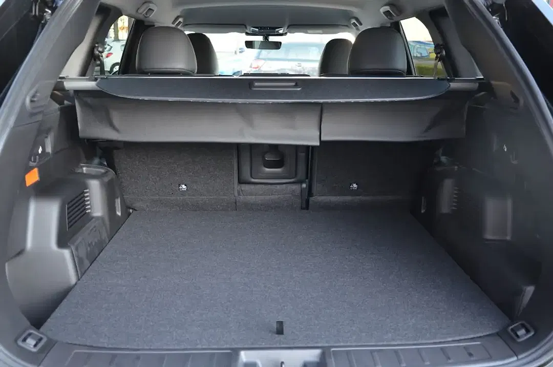 Mitsubishi Outlander - Thumbnail 11