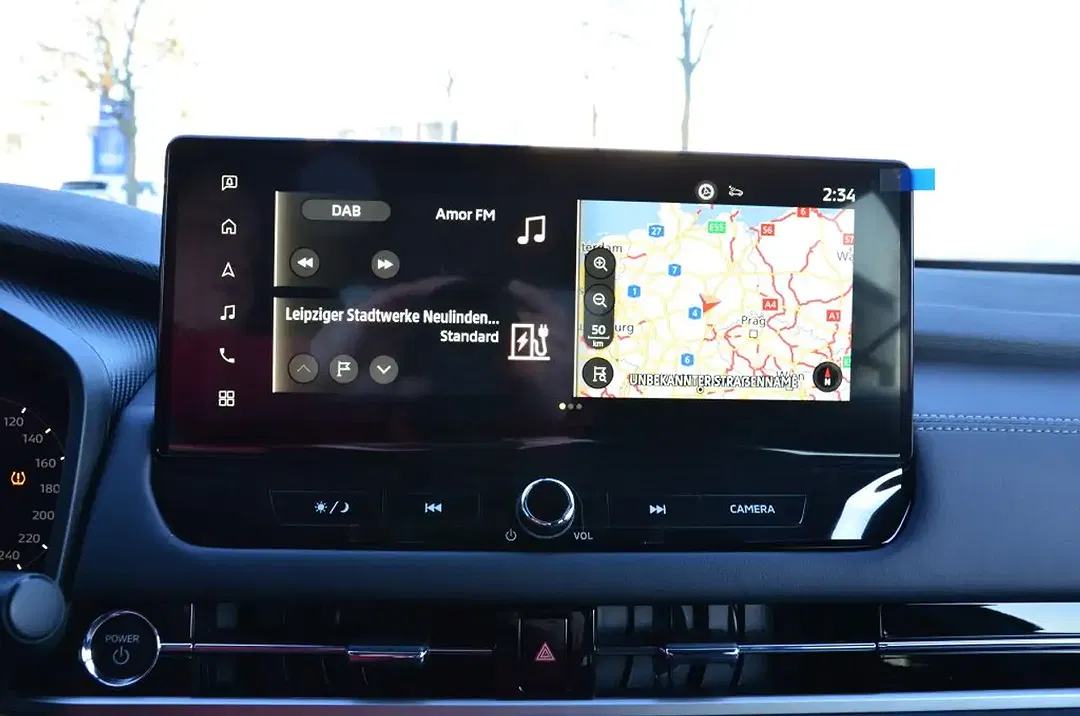 Mitsubishi Outlander - Thumbnail 14