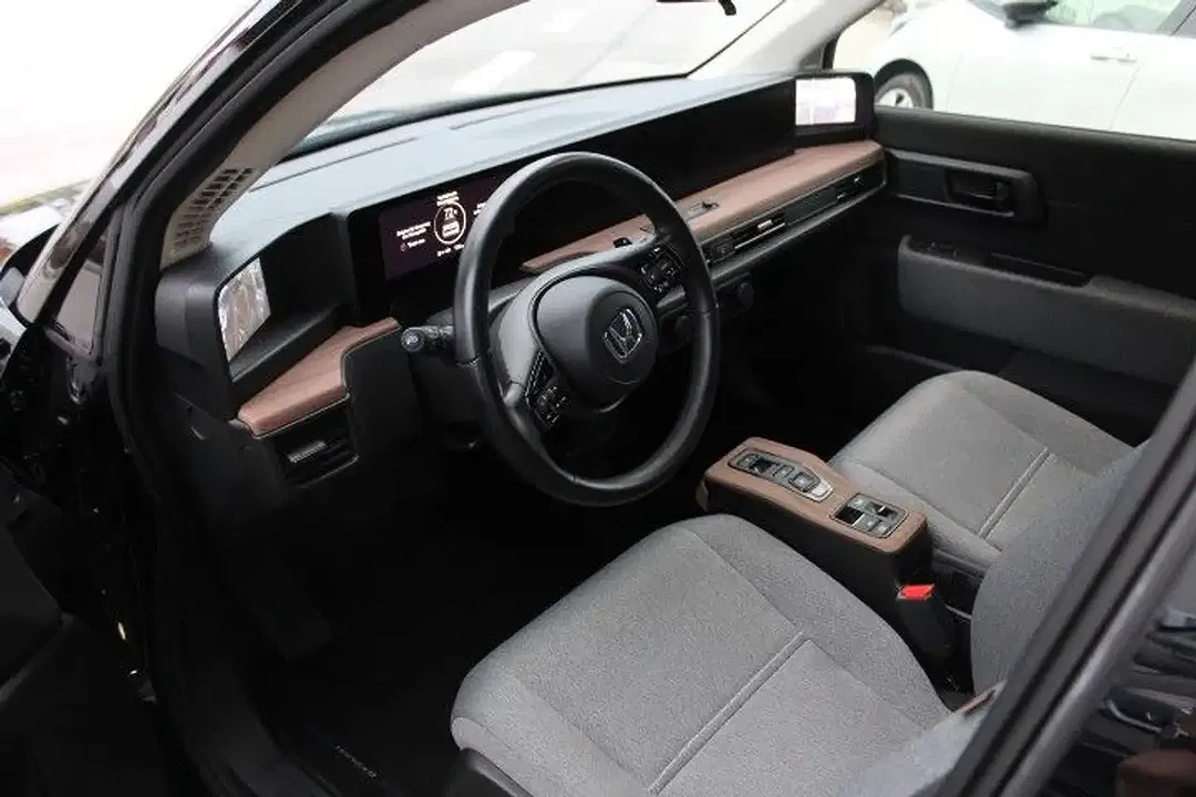 Honda e - Thumbnail 10