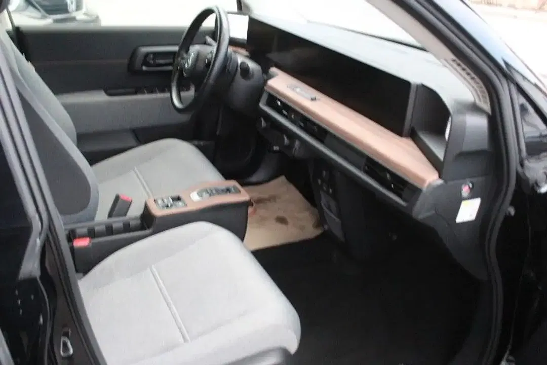 Honda e - Thumbnail 4