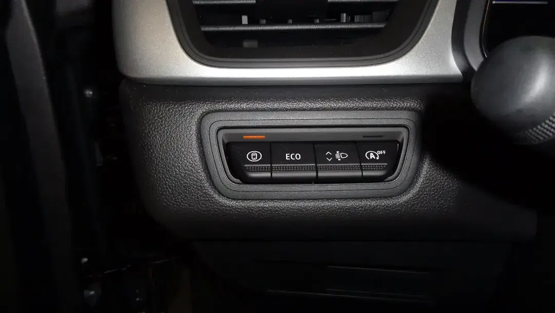 Mitsubishi ASX - Thumbnail 12