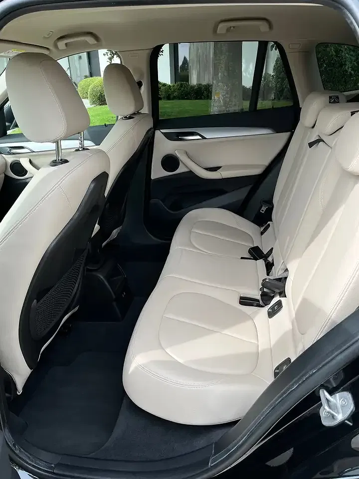 BMW X1 - Thumbnail 13