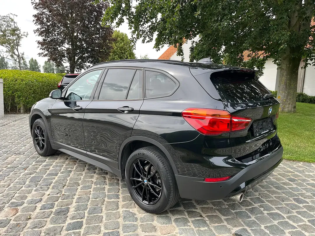 BMW X1 - Thumbnail 6