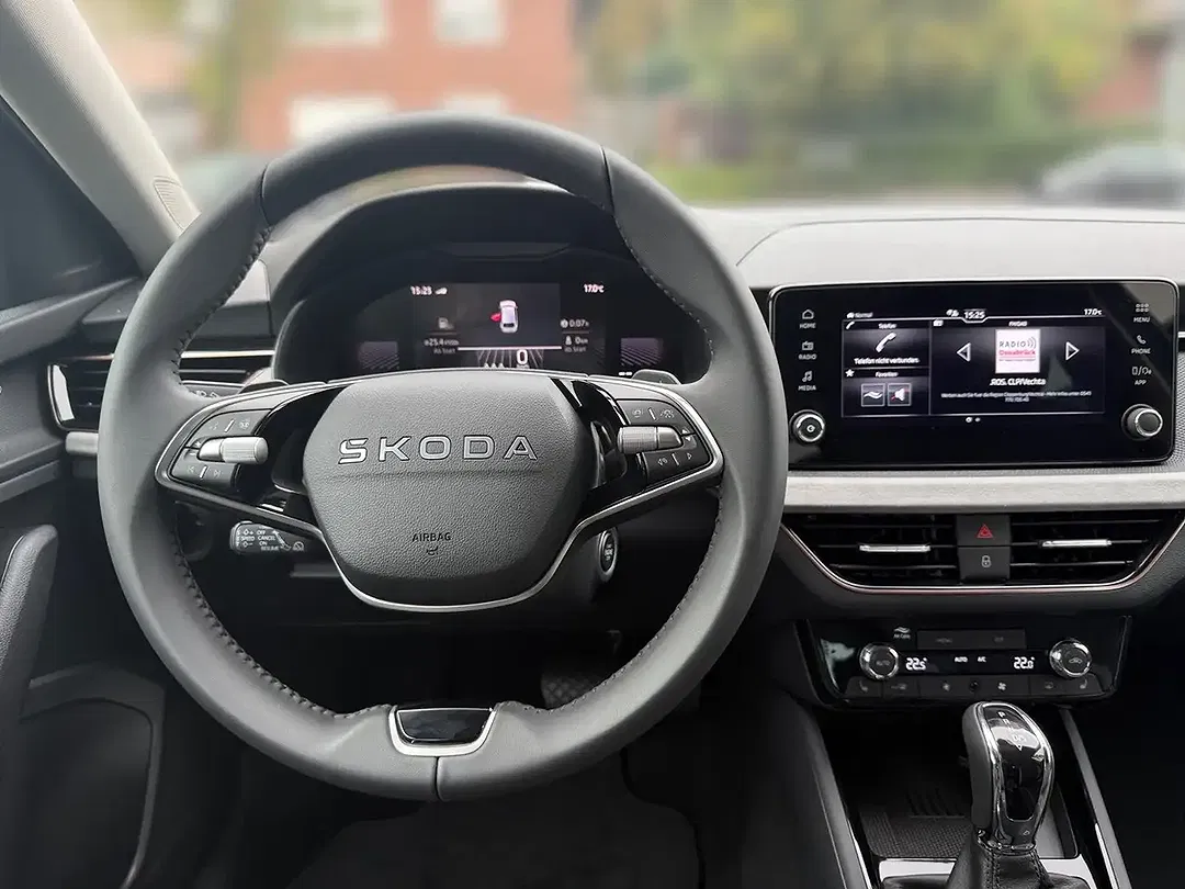 Skoda Scala - Thumbnail 9
