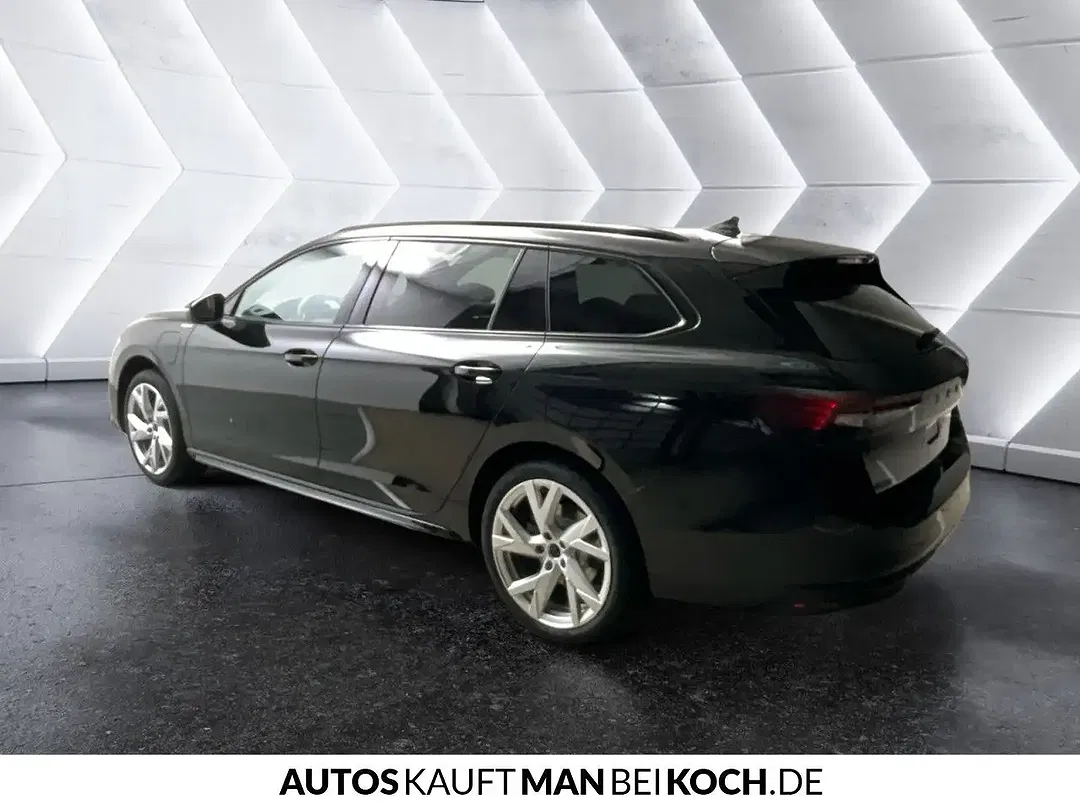 Skoda Superb - Thumbnail 2