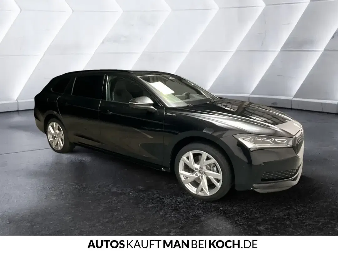 Skoda Superb - Thumbnail 4