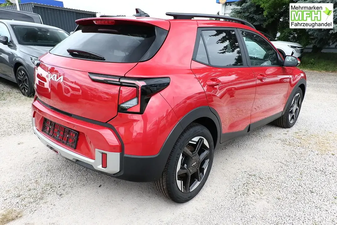 Kia Stonic - Thumbnail 2