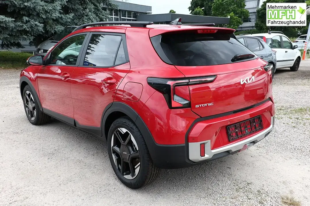 Kia Stonic - Thumbnail 3