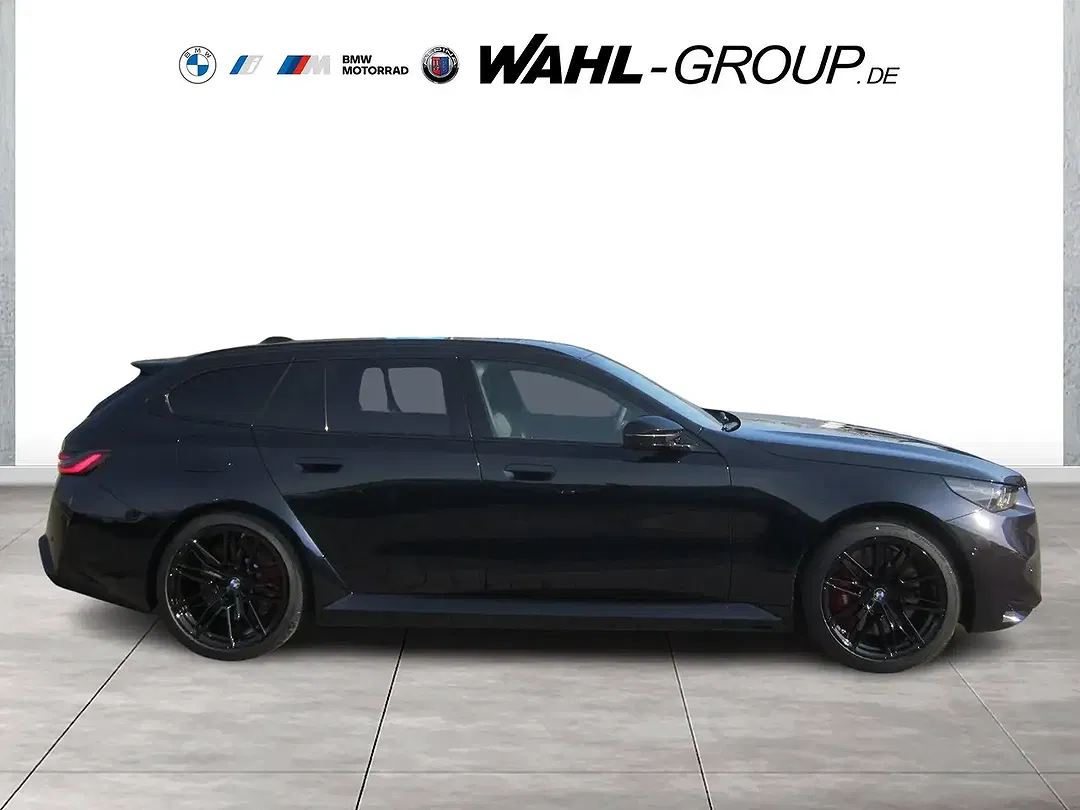 BMW M5 - Thumbnail 5