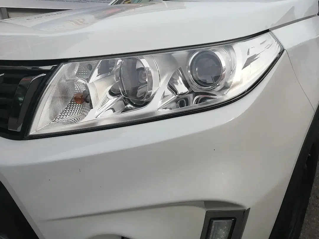 Suzuki Vitara - Thumbnail 4