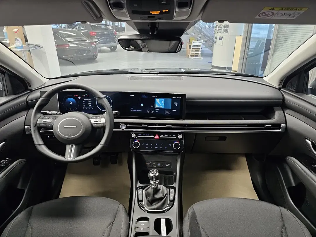 Hyundai TUCSON - Thumbnail 9
