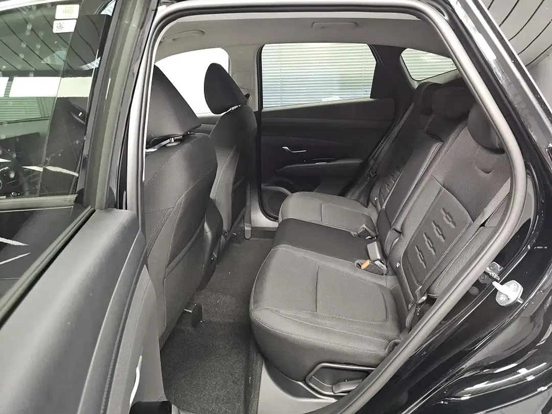Hyundai TUCSON - Thumbnail 6