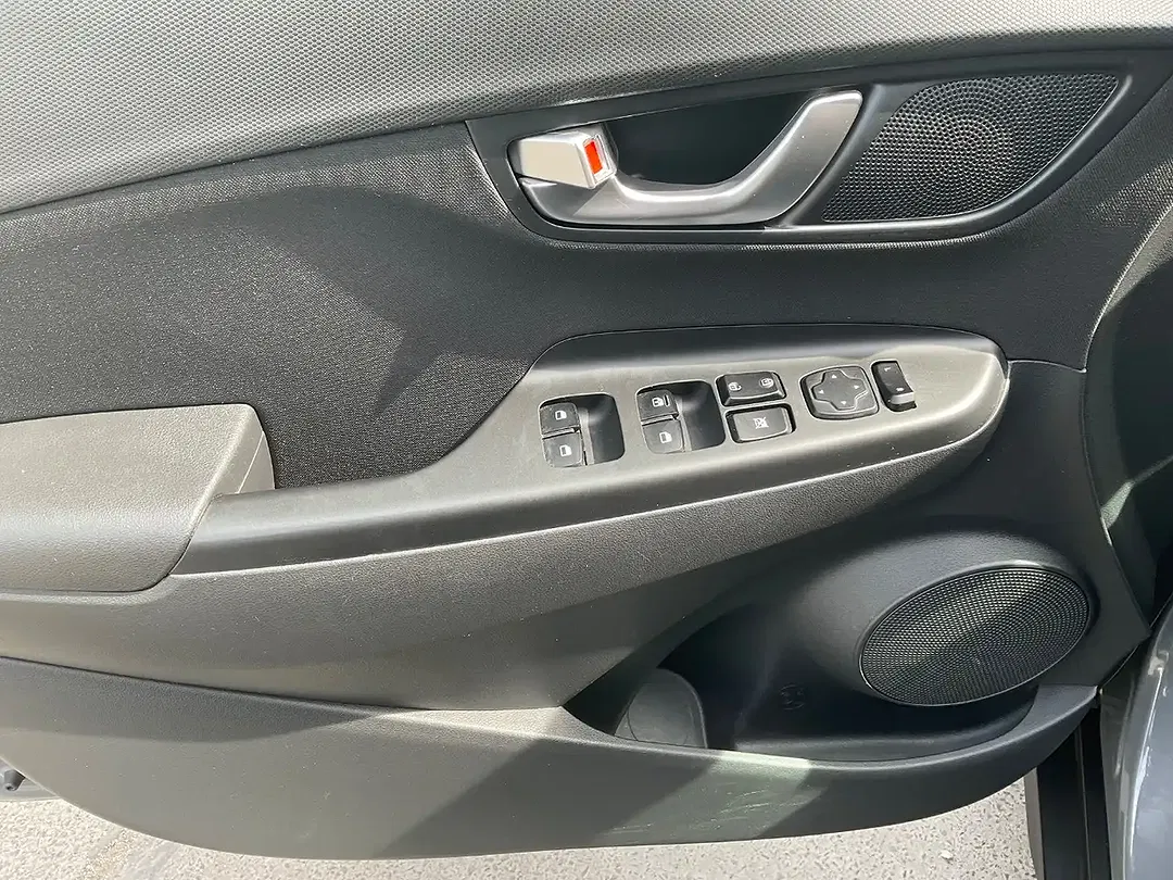 Hyundai KONA - Thumbnail 8