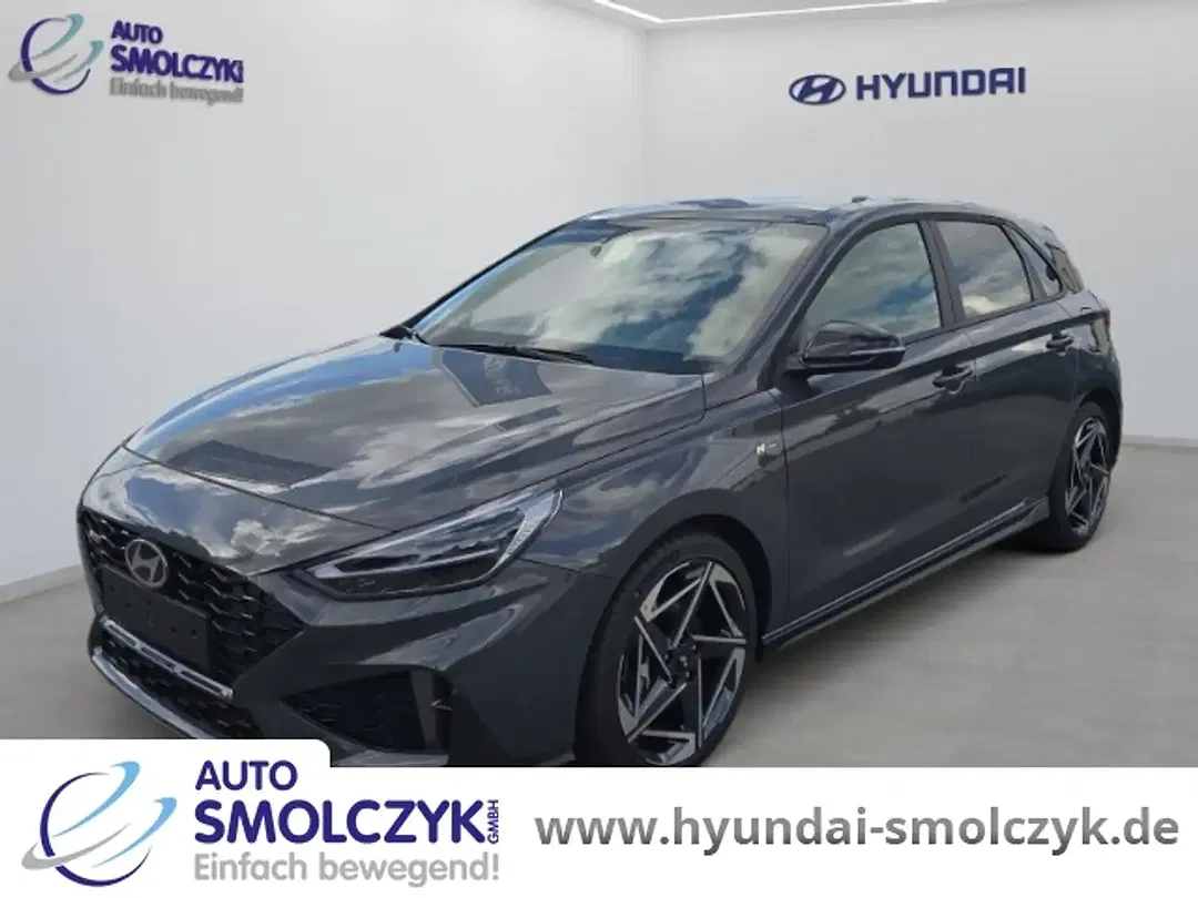 Hyundai i30 - Thumbnail 1