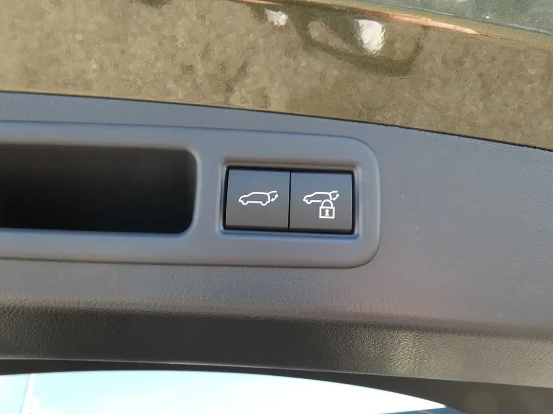 Lexus RX 450h - Thumbnail 8