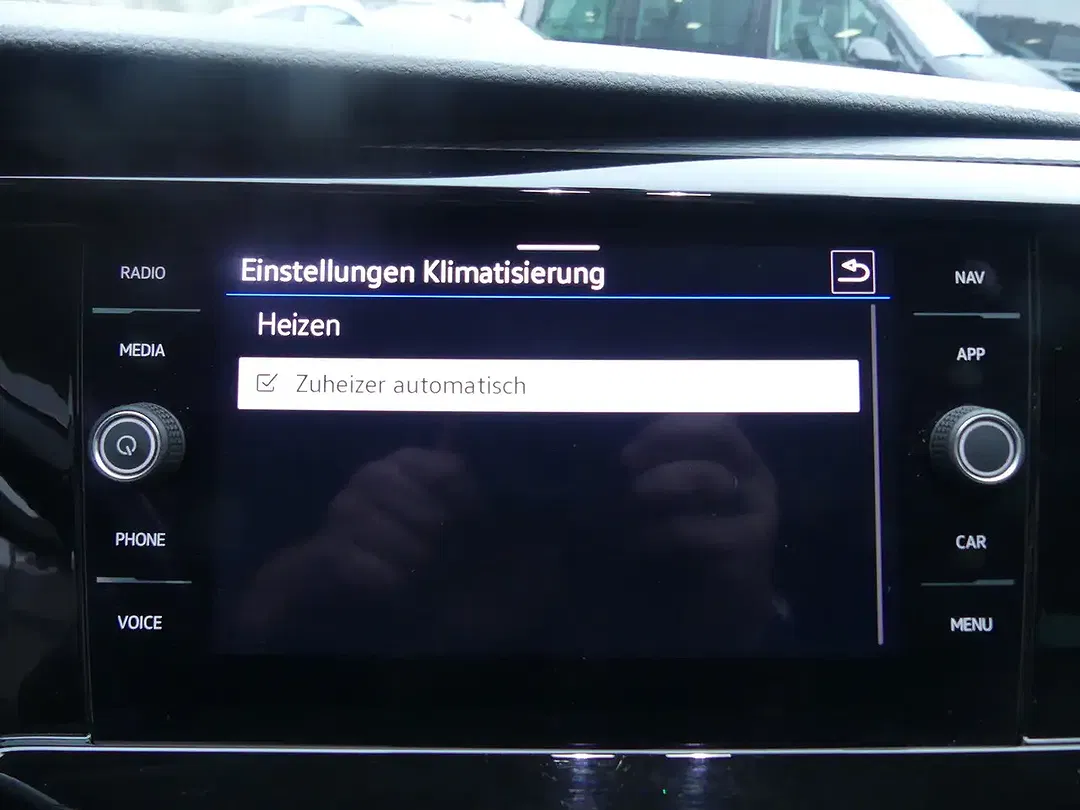 Volkswagen Transporter - Thumbnail 4