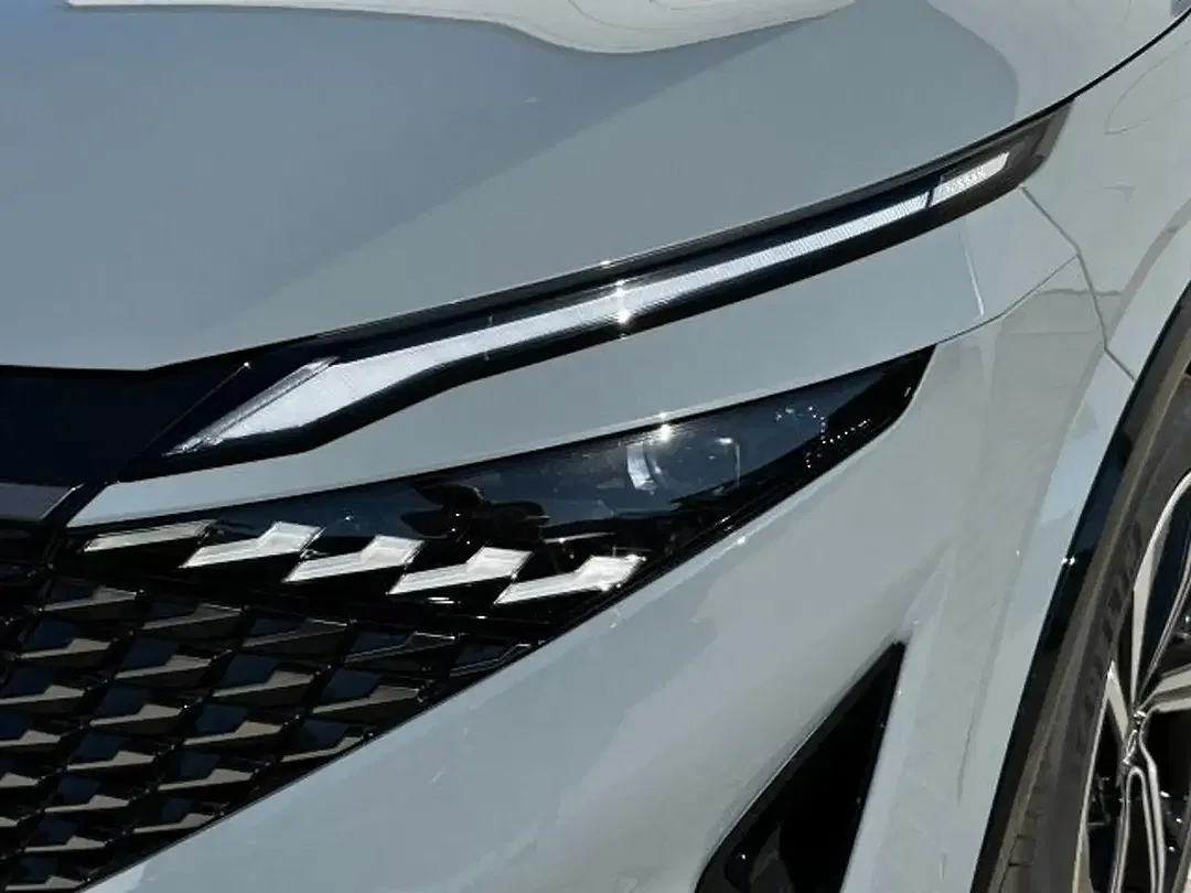 Nissan Qashqai - Thumbnail 7