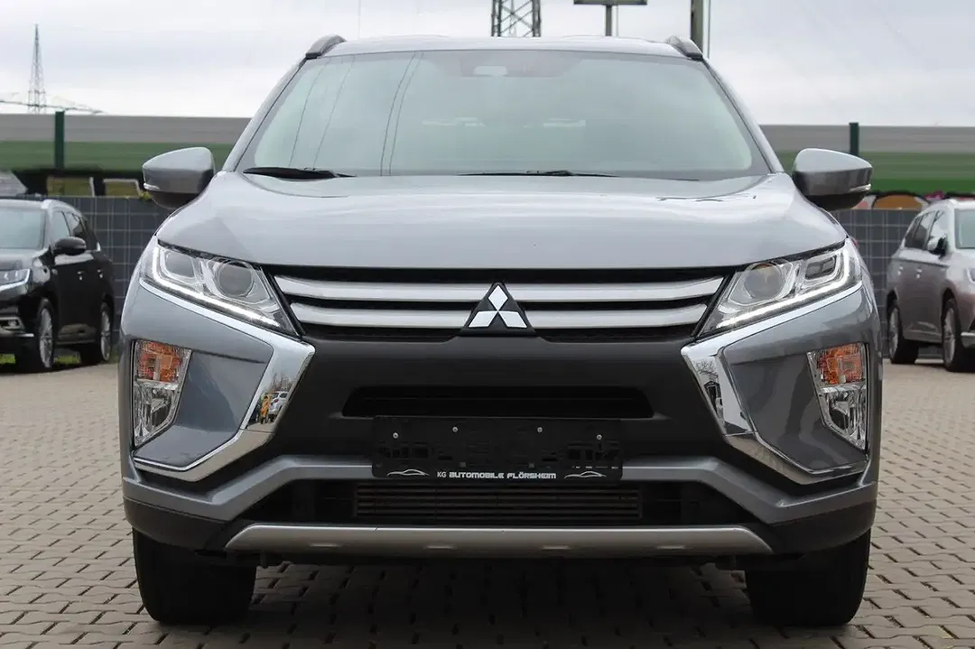 Mitsubishi Eclipse Cross - Thumbnail 3