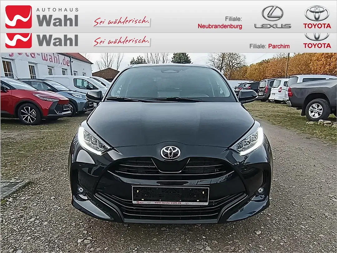 Toyota Yaris - Thumbnail 5