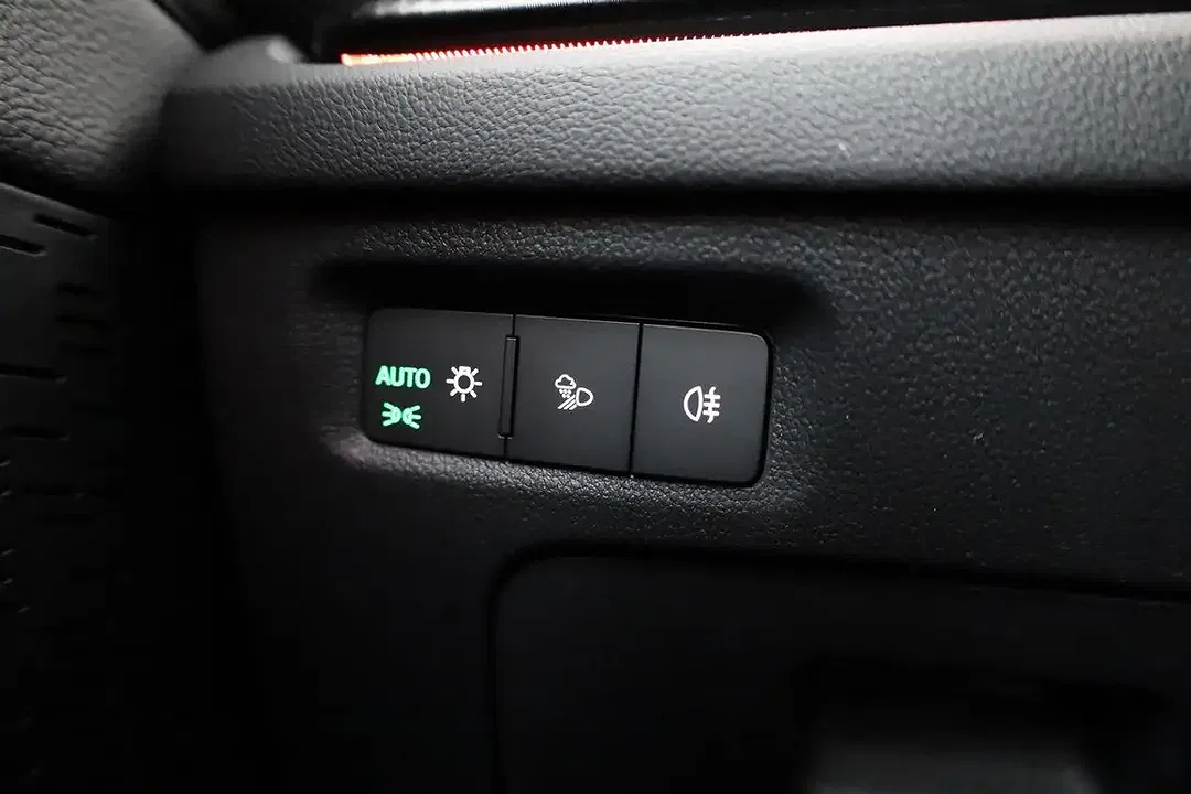Skoda Octavia - Thumbnail 8