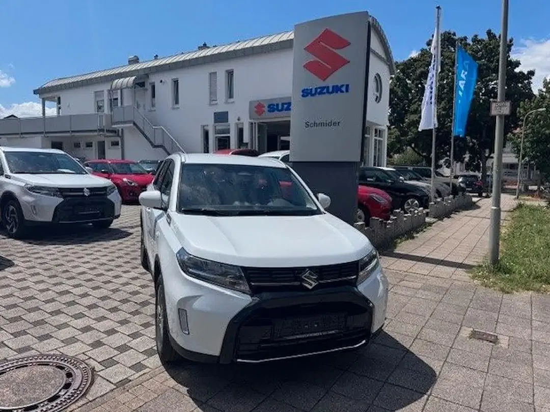 Suzuki Vitara - Thumbnail 1