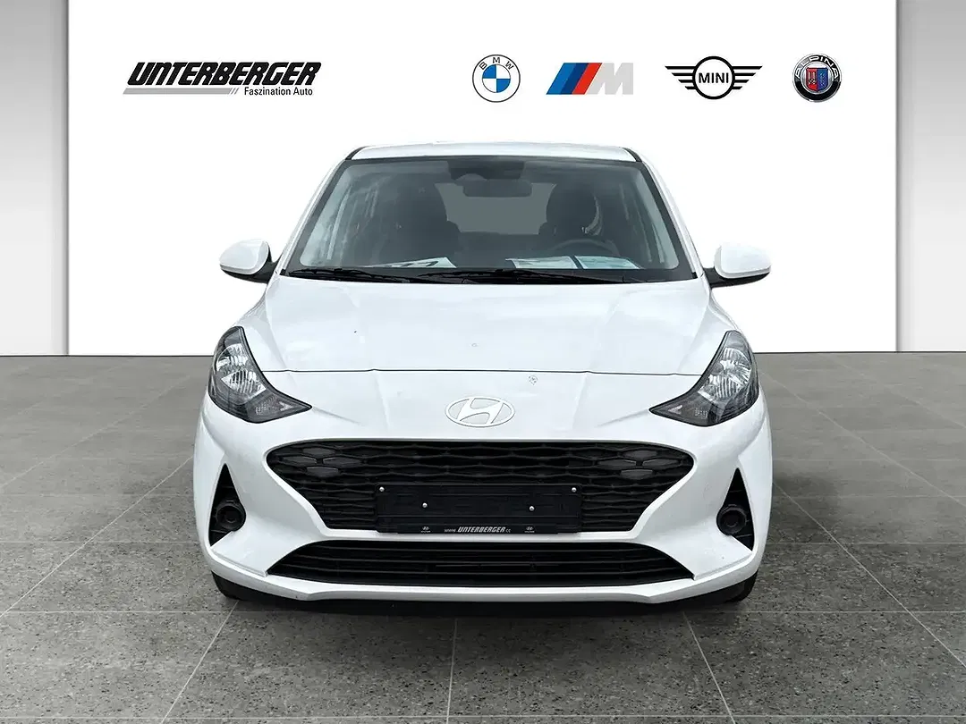 Hyundai i10 - Thumbnail 1