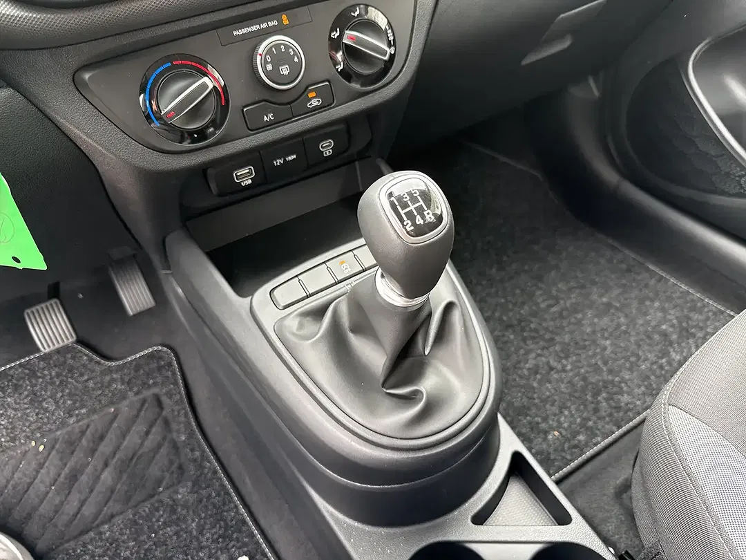 Hyundai i10 - Thumbnail 10