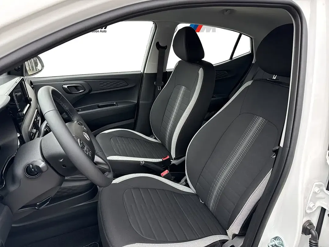 Hyundai i10 - Thumbnail 11