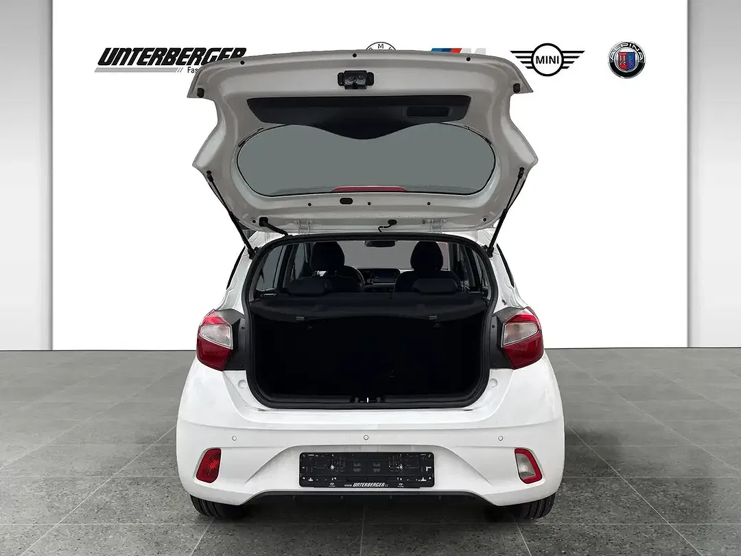 Hyundai i10 - Thumbnail 13