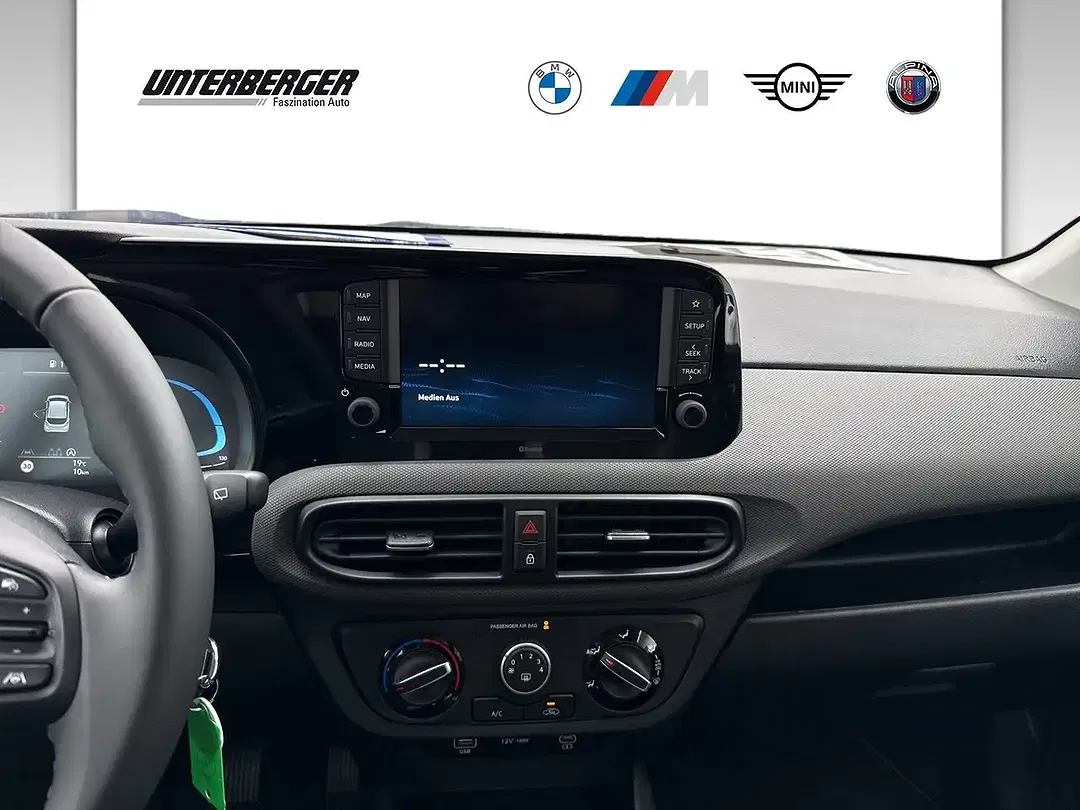 Hyundai i10 - Thumbnail 8
