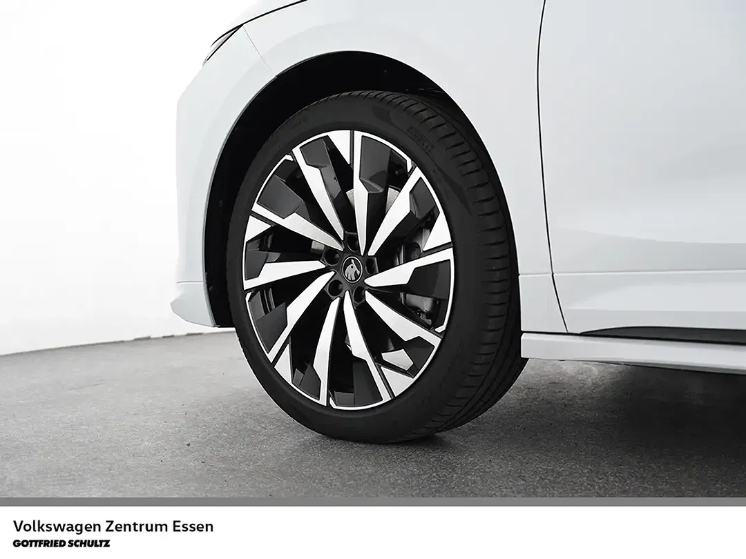 Skoda Enyaq - Thumbnail 5