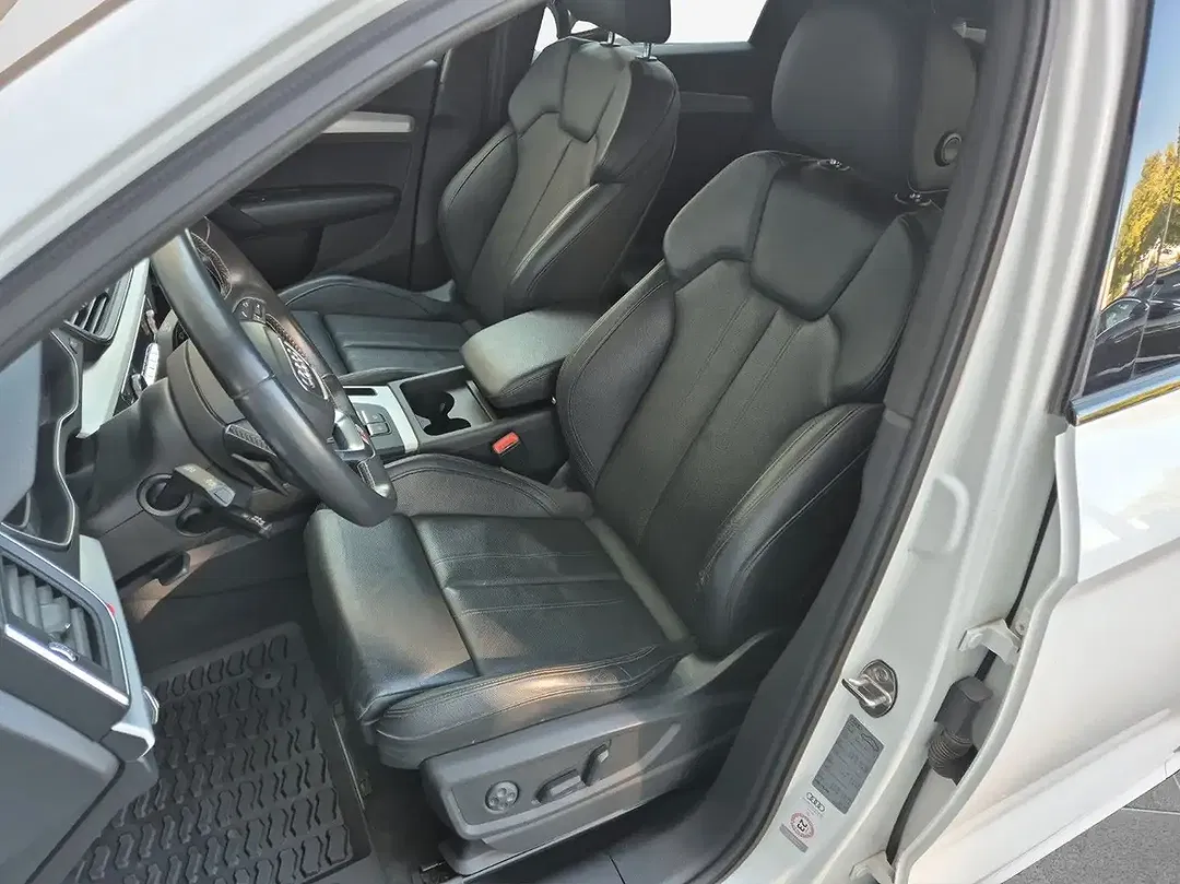 Audi SQ5 - Thumbnail 9