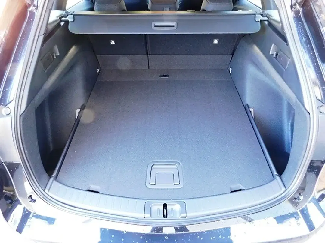Suzuki Swace - Thumbnail 12