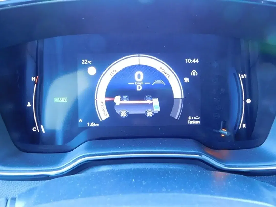 Suzuki Swace - Thumbnail 8