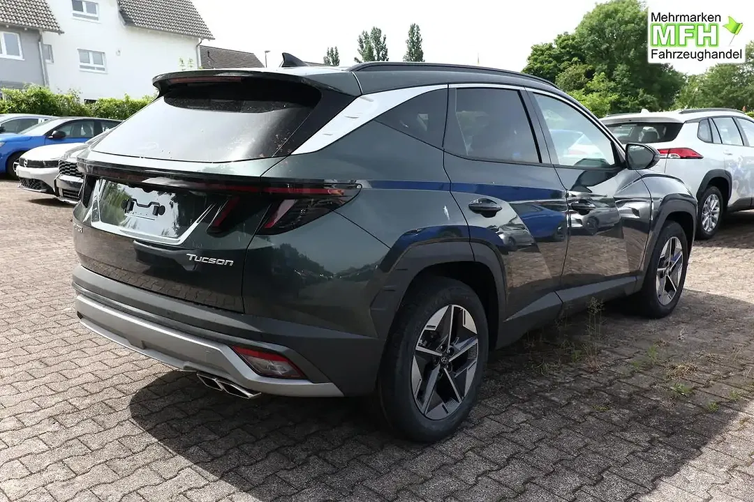 Hyundai TUCSON - Thumbnail 2