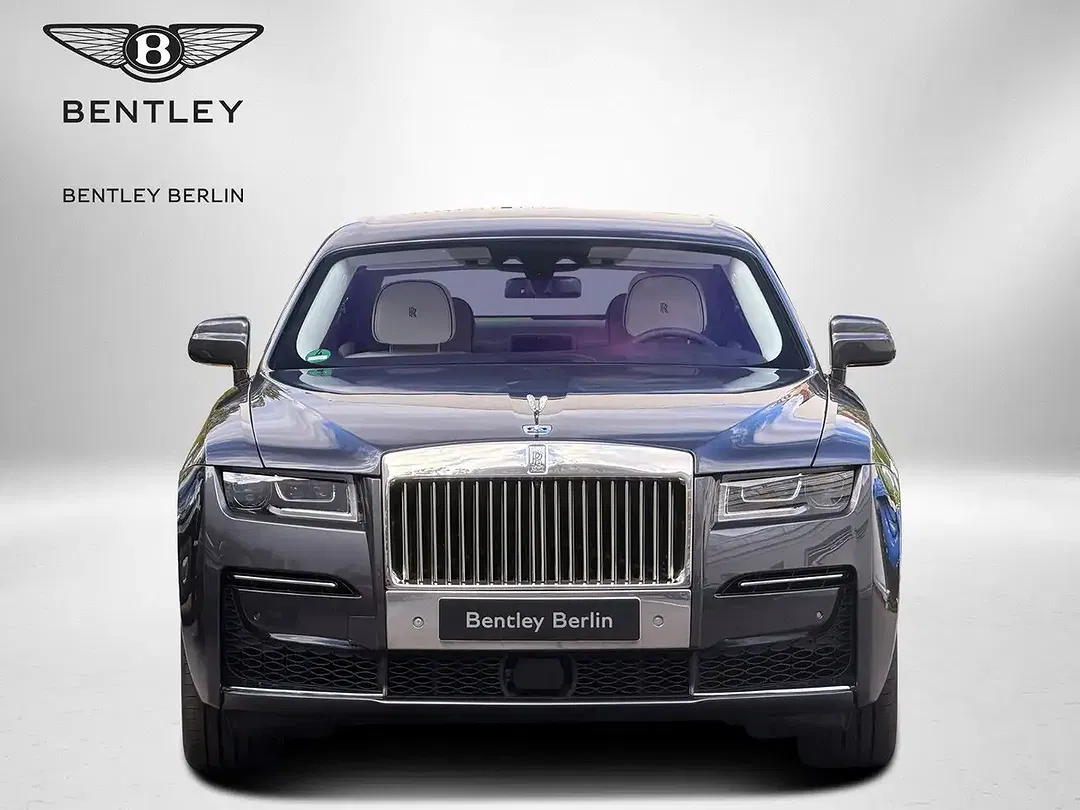 Rolls-Royce Ghost - Thumbnail 2
