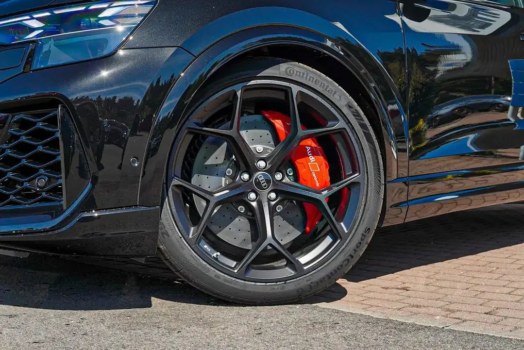 Audi RS Q8 - Thumbnail 7