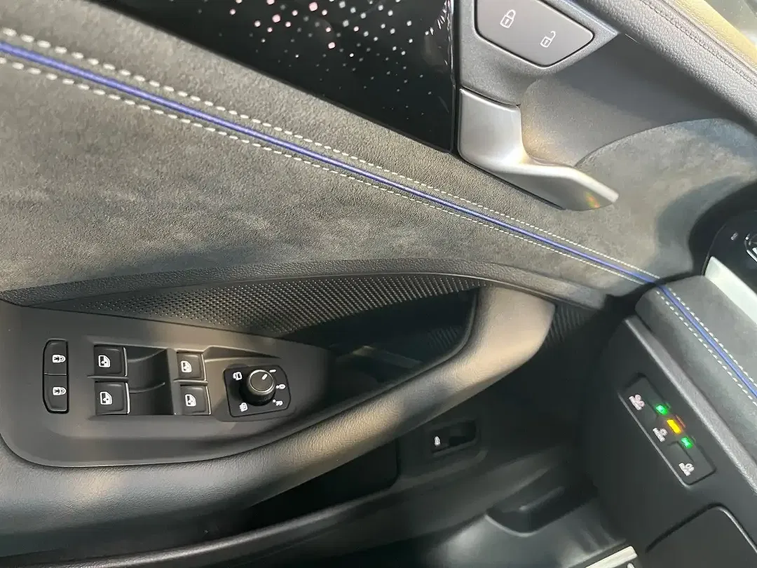 Volkswagen Passat Variant - Thumbnail 15