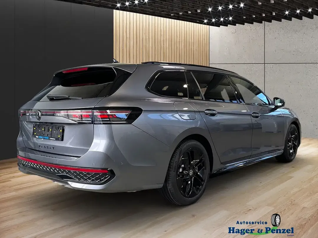 Volkswagen Passat Variant - Thumbnail 3
