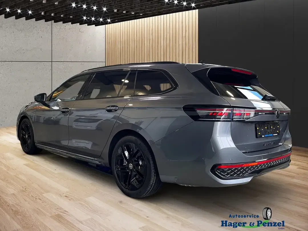 Volkswagen Passat Variant - Thumbnail 4