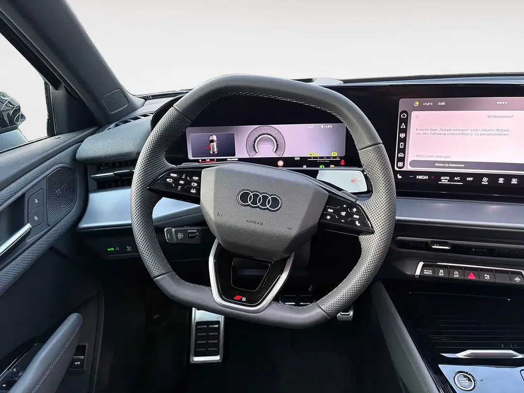 Audi Q3 - Thumbnail 12