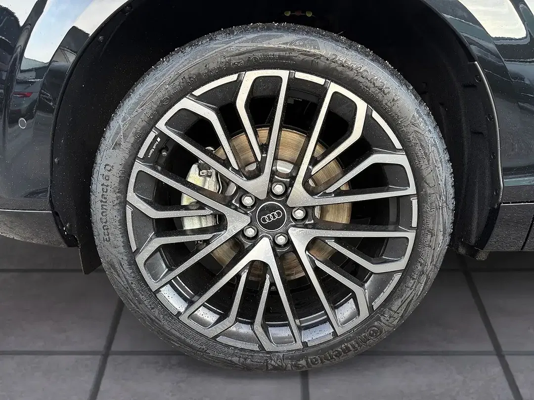Audi Q3 - Thumbnail 7