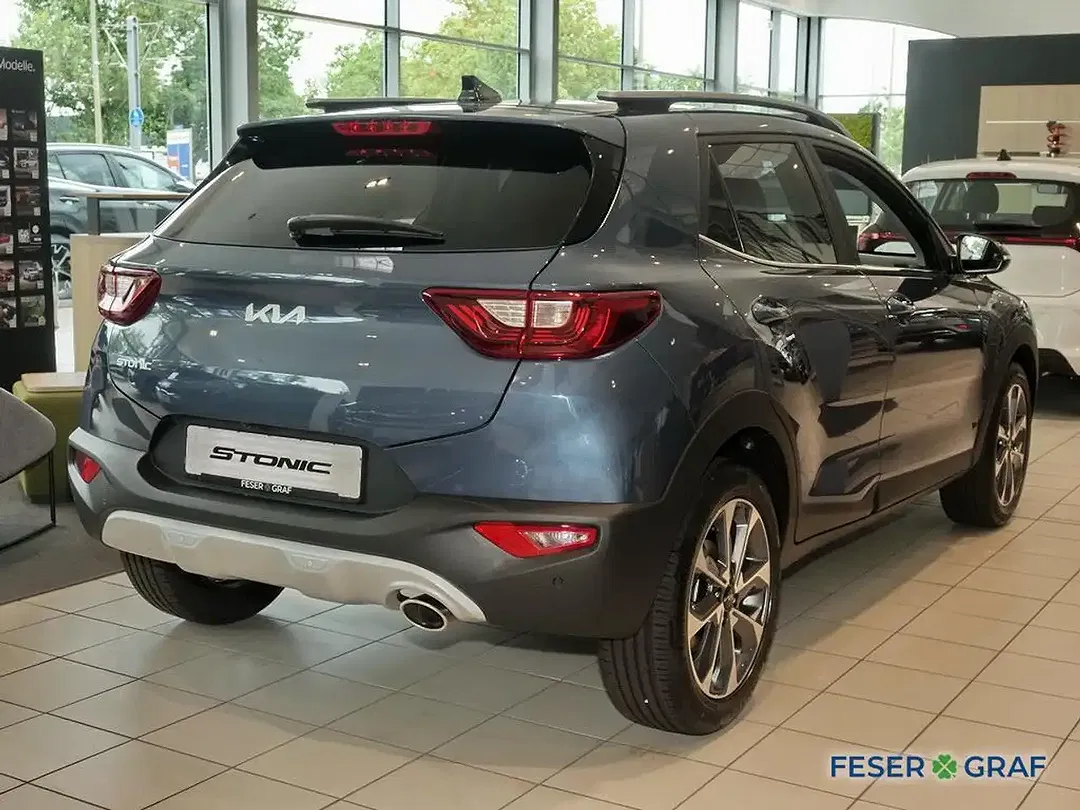 Kia Stonic - Thumbnail 2