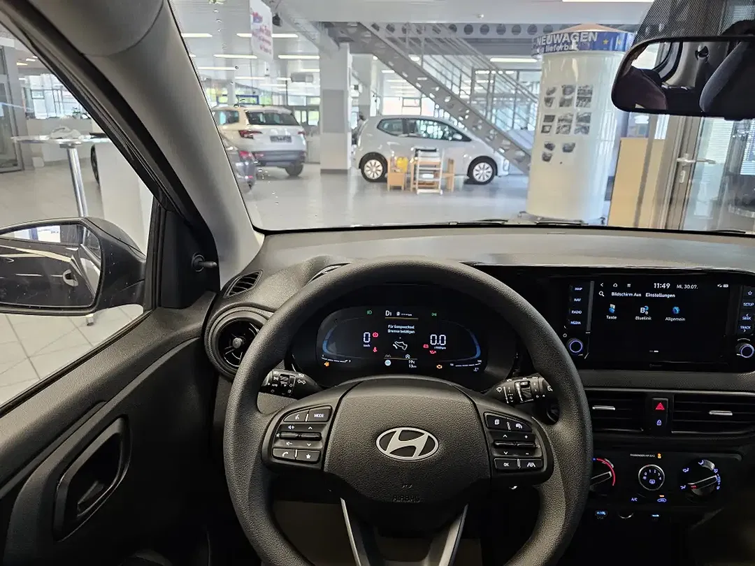 Hyundai i10 - Thumbnail 17