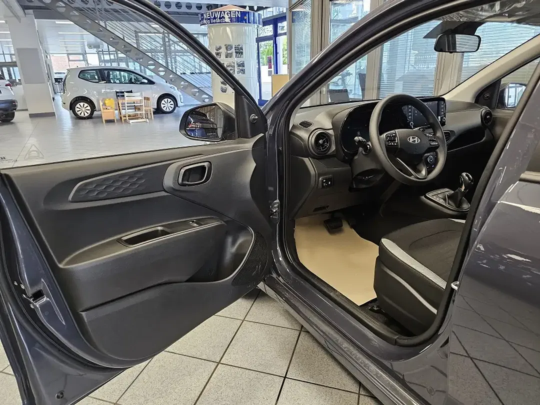 Hyundai i10 - Thumbnail 21